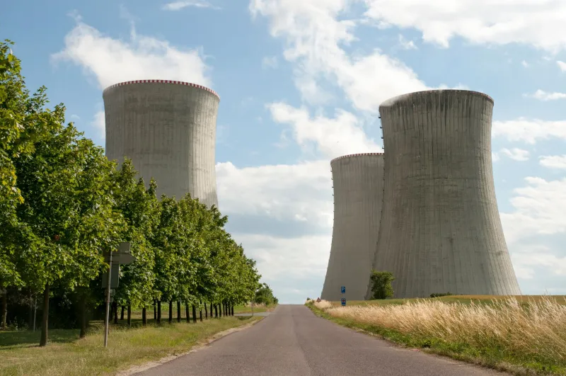 Atoms, Ambitions, and Alliances: Understanding the Pakistan-US Nuclear Relationship